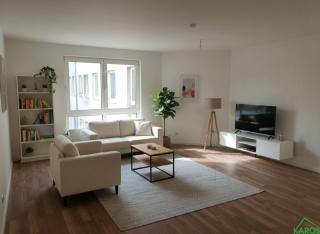 Helle 2-Zimmer-Wohnung beim Waldmüllerpark - perfekte Lage inkl. Einbauküche